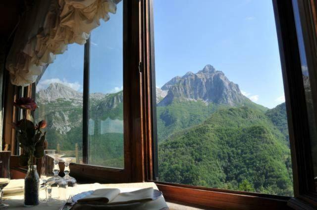 Borgo Delle Panie Bed & Breakfast Careggine ภายนอก รูปภาพ